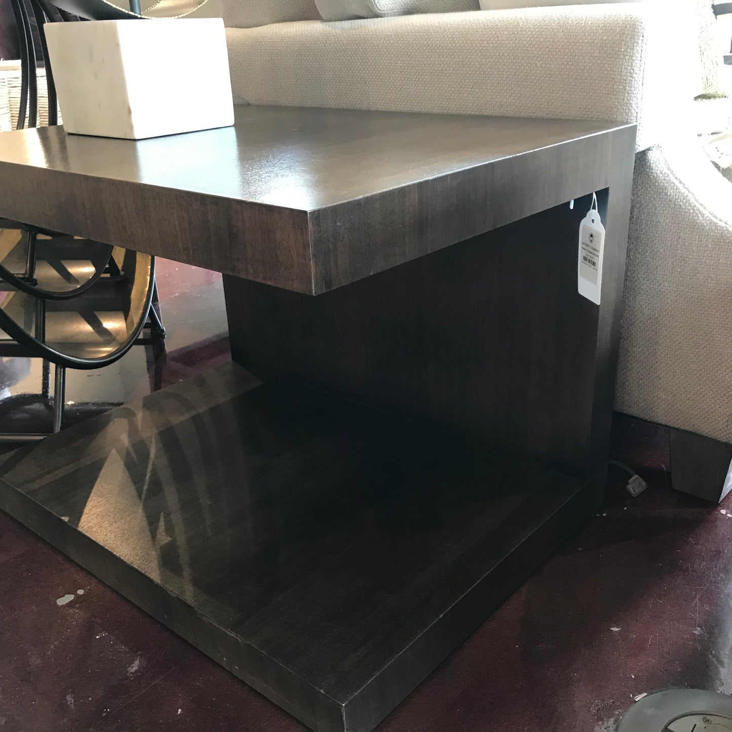 Modern U-shaped End Table