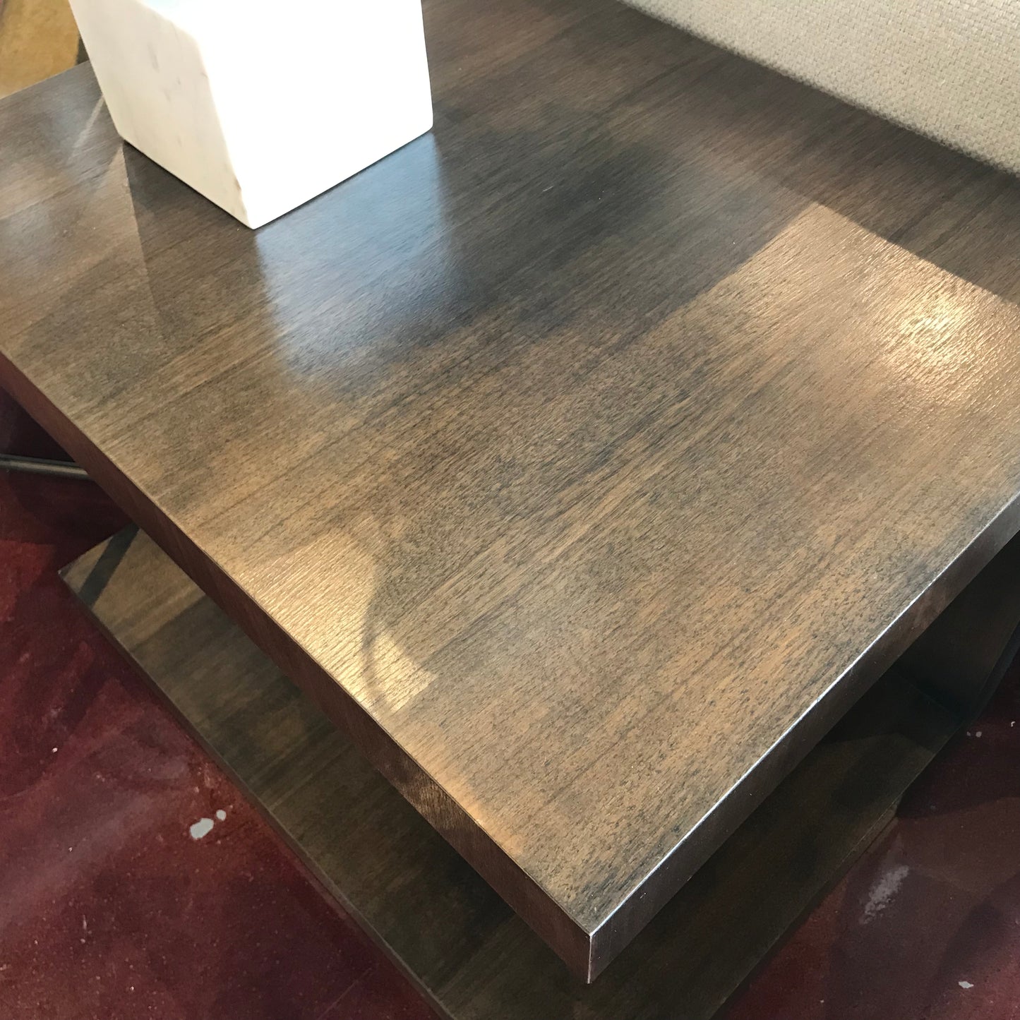 Modern U-shaped End Table
